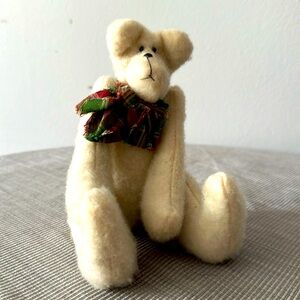 💚10 Vintage Felt Cream Stuffed Bear with Plaid Bow